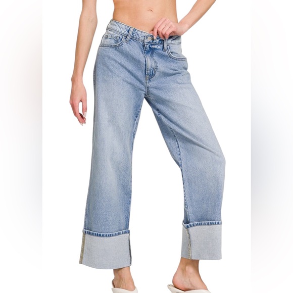 🛍️ 294. Light High Rise Cuffed Wide Leg Denim Pants NWT - Picture 2 of 3